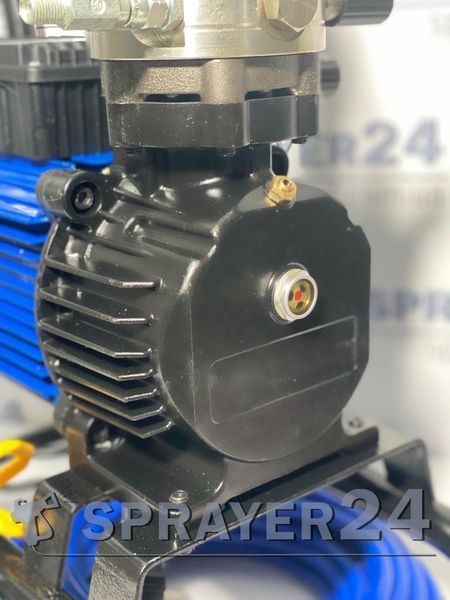 Безвоздушный окрасочный аппарат NVT-3000 NVT-3000 фото
